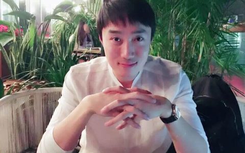 一部开启中国漫画“机甲时代”的热血之作《量子17号：机甲战士.第1卷》