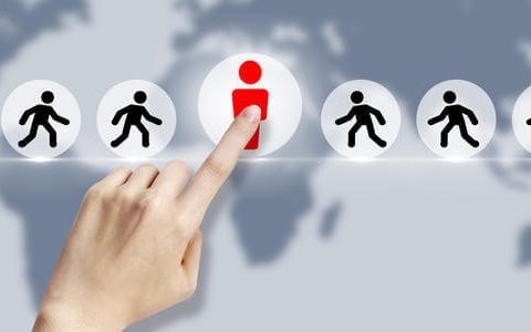 文兰：大力实施人才战略 打开“民族复兴”的“人才密码”