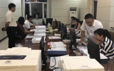 马玮炜：“挑灯夜战”不值得提倡