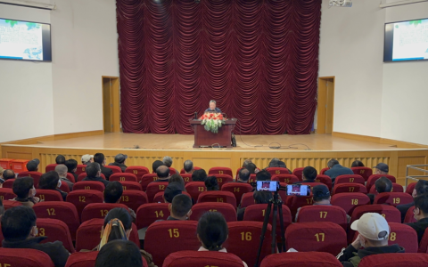 “武汉的历史地理环境与文化特点“在武汉图书馆开讲