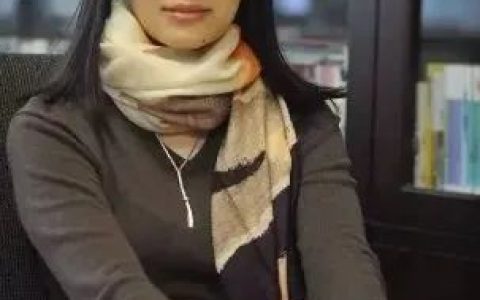 文学精神照耀成长：儿童文学作家秦文君、戴萦袅走进武汉多所小学