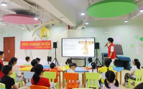 咸宁市图书馆阅满香城之“湖科满天星·小YUE老师公益课堂”系列主题活动（2023年第七期）——“一经一纬，国粹织成”