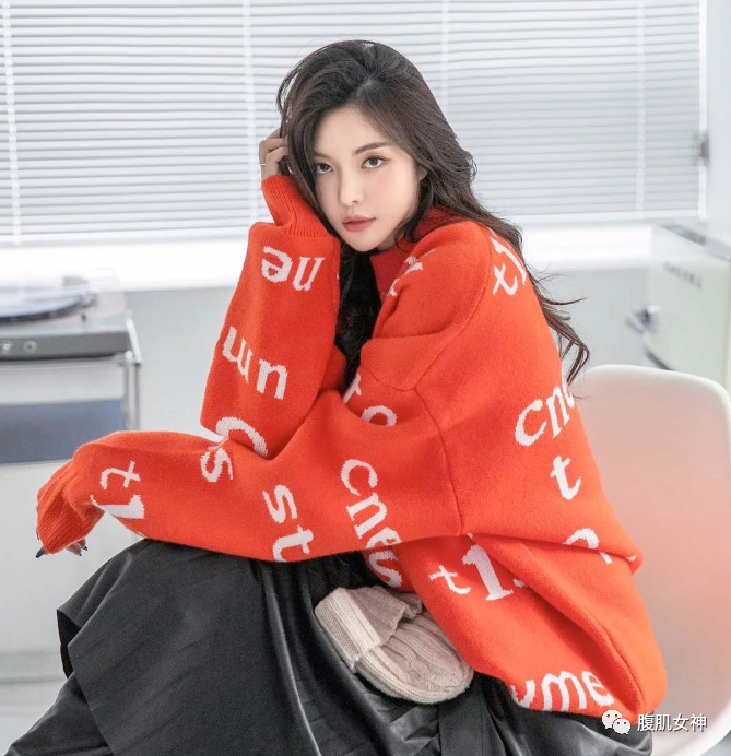 南韩“静姐”的这一蹲！又把多少人看傻了.....