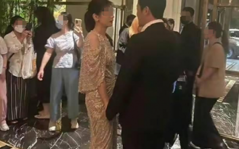 吴京和贾静雯的瓜，有点大