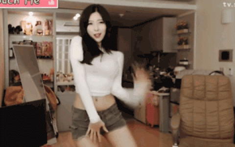 2亿都拿不下的“F杯女神”！