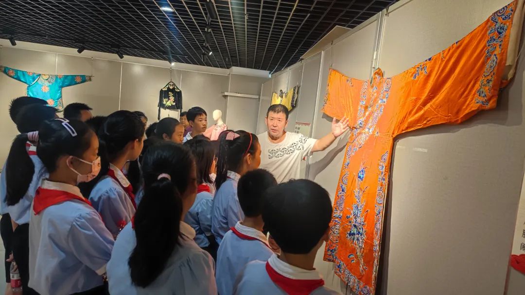 武汉市洪山区文化馆活动回顾:端午探古韵魅力 寻脉楚香满洪山