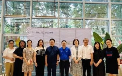 致敬长江 共品书香：武昌区政协举行长江传媒专场读书会