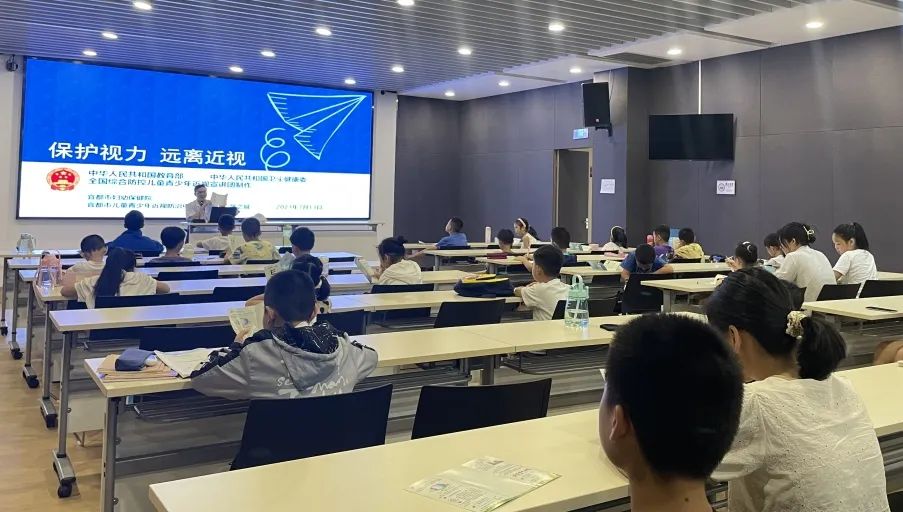 宜都市图书馆举办少儿健康科普知识讲座:护眼爱牙,从小做起