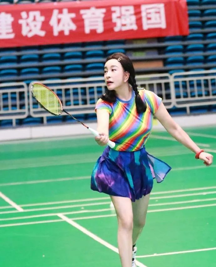 70岁刘晓庆再演新婚少女,但这次,我骂不出口......