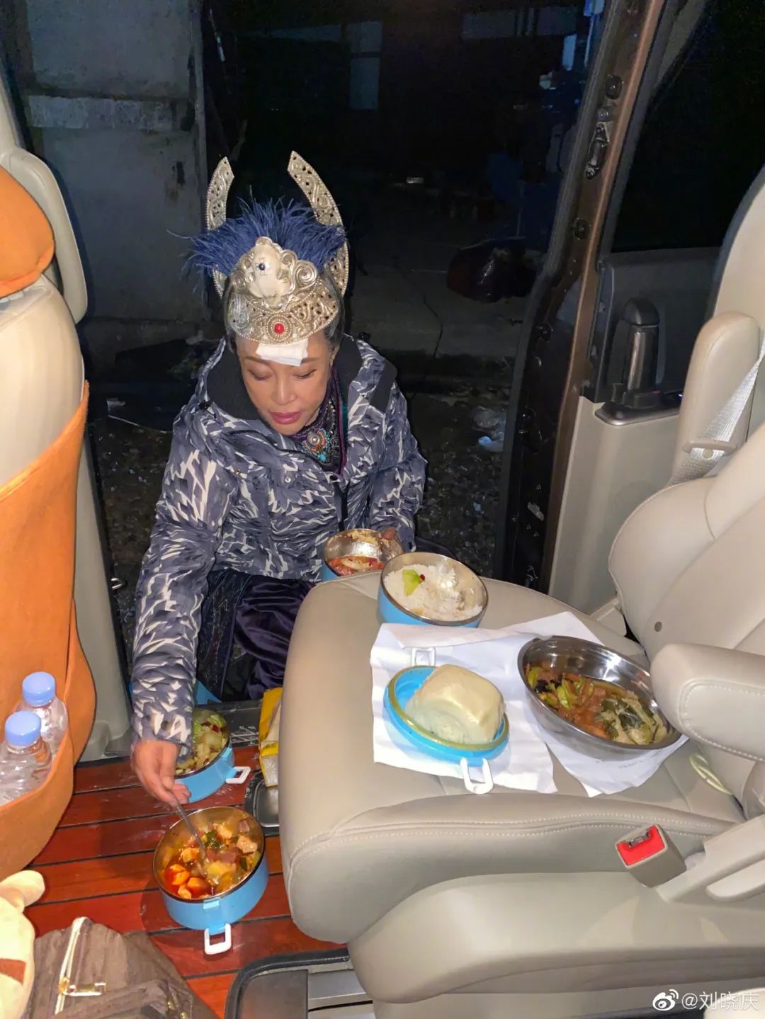 70岁刘晓庆再演新婚少女,但这次,我骂不出口......