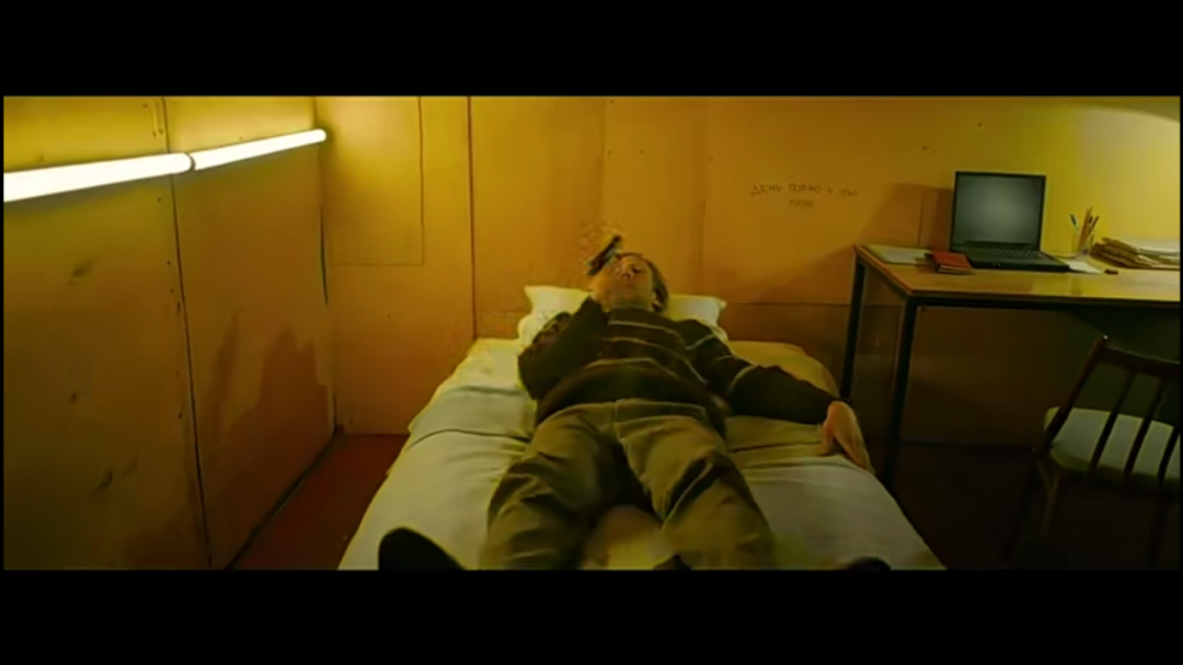 ​荒诞惊悚拉满《彼得罗夫流感》不愧为改编自俄罗斯最“猛”的小说！