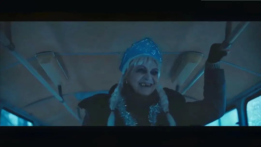 ​荒诞惊悚拉满《彼得罗夫流感》不愧为改编自俄罗斯最“猛”的小说！