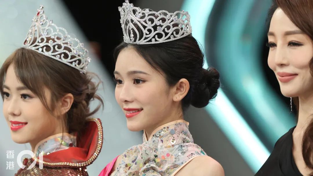 最新港姐冠军出炉！网友连夜抵制：这也能红？