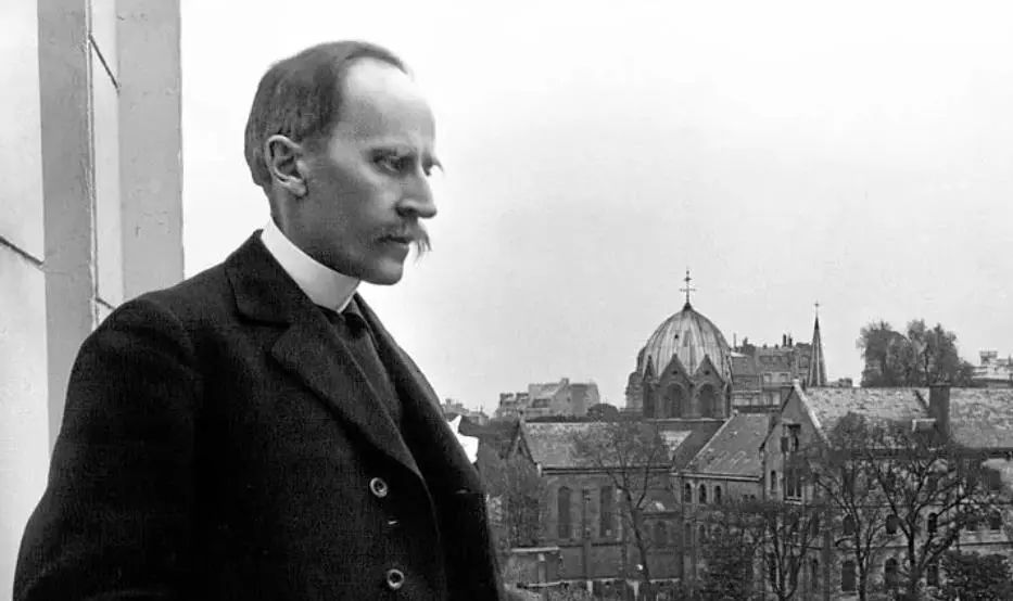 开学啦,读一本书打开新学年吧