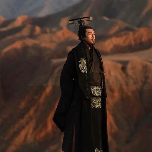 要感受来自历史的厚重感，推书网推荐一定要读读这3本高分书籍！