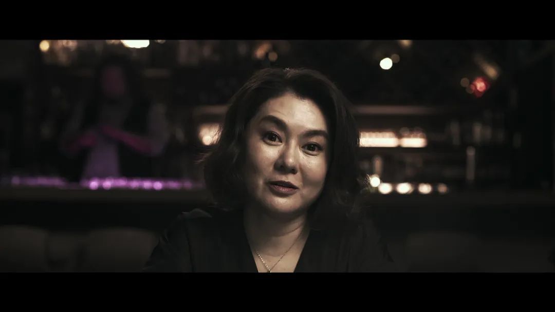 艳压李嘉欣,被张曼玉怒赞,港圈一代绝色如今却肿成大妈?网友:恋爱脑害人!!