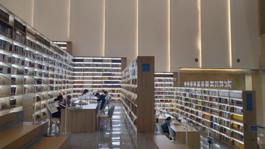 丹江口市图书馆2023年年度阅读报告:读者篇