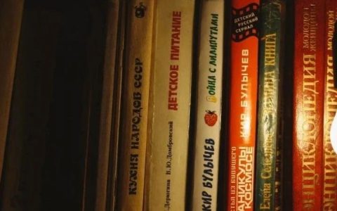 推书网推荐这3本讽刺意味拉满的书籍，读起来实在太过瘾了