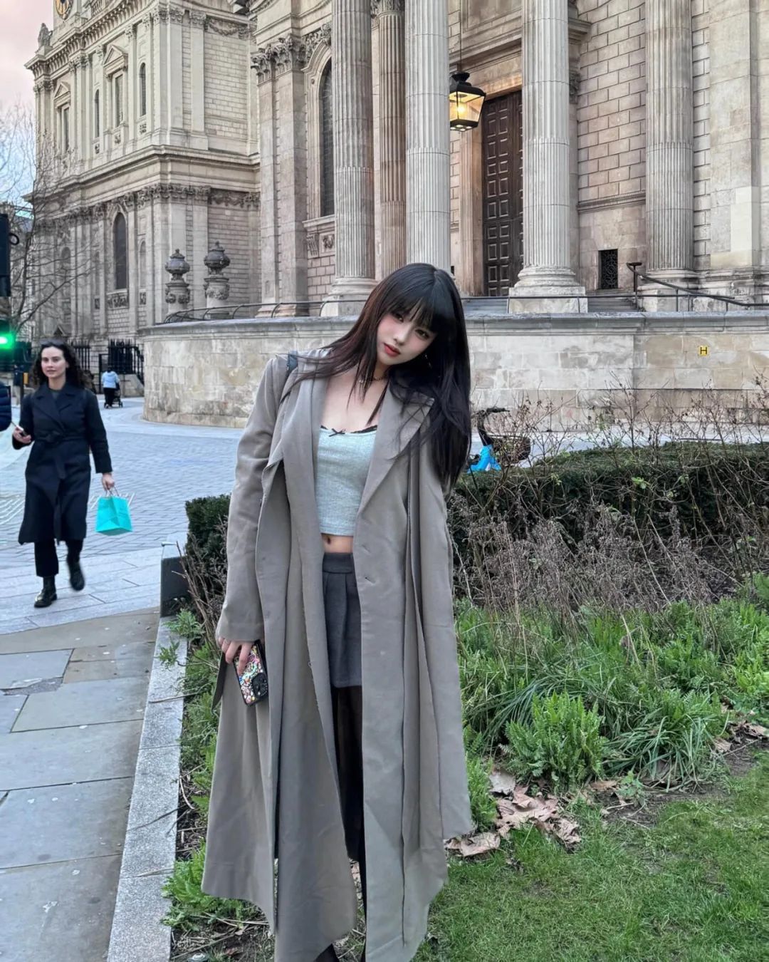 汪峰18岁女儿晒绝美身材被骂:谁允许你这么性感的?