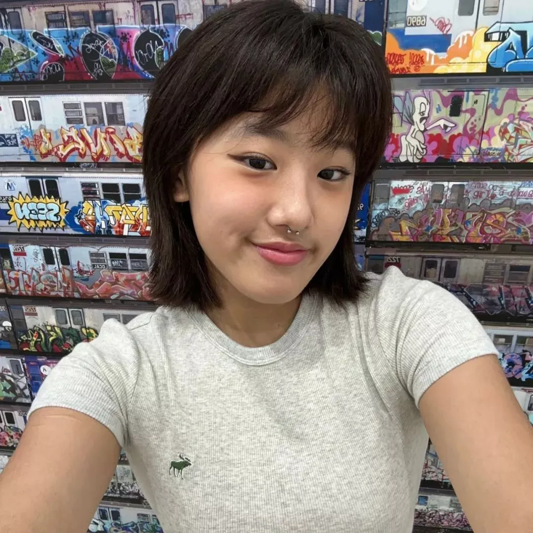 汪峰18岁女儿晒绝美身材被骂:谁允许你这么性感的?