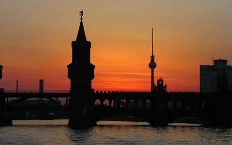 职业闭店人：这是今年最恶心的“塌房”事件，没有之一！