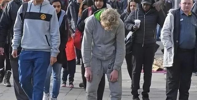 德国大麻合法化,“瘾君子”喜大普奔,凌晨首都聚会庆典:“全都赢麻了”