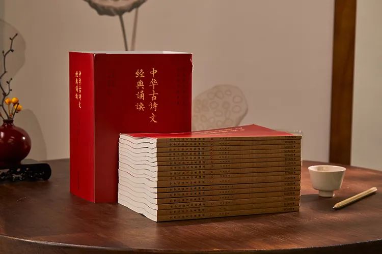 10年断货、盗版被抢光!《中华古诗文读本》这本书究竟有多牛?