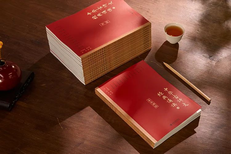 10年断货、盗版被抢光!《中华古诗文读本》这本书究竟有多牛?