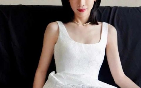 “一尿成名”任素汐：上半身是平凡，下半身是贪婪，私生活更混乱