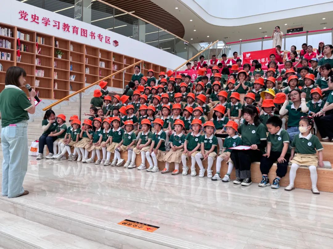 宜都市图书馆与锦江、红湖幼儿园举办共绘春日读书季活动