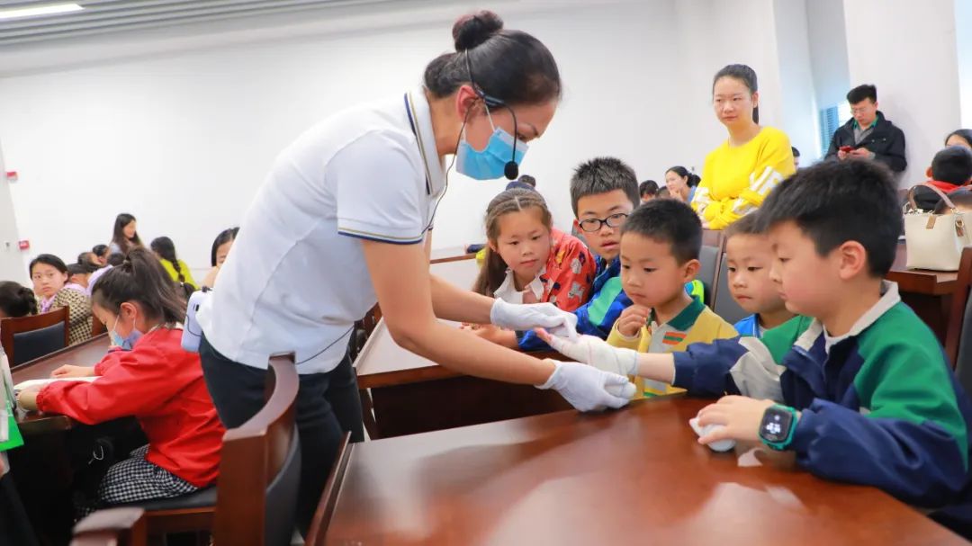 【活动回顾】咸安区图书馆周末活动精彩回顾