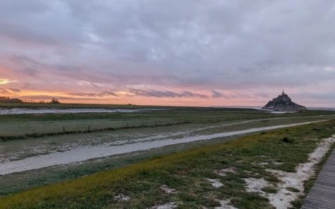 图书馆的光亮——关于阅读推广的思考