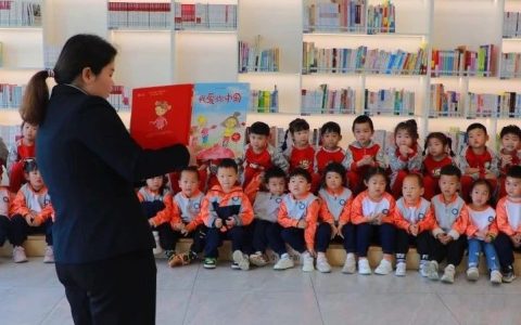 世界读书日宣传周：咸安区图书馆联合区实验幼儿园开展绘本阅读活动