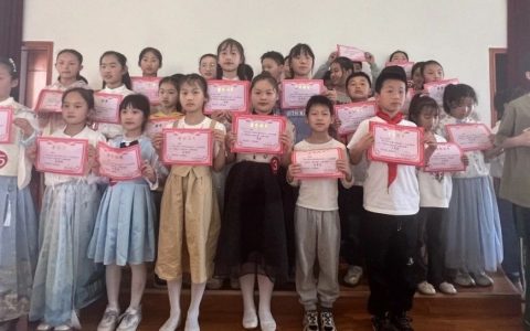 老河口市图书馆开展 4·23世界读书日 “书香河口 诵读经典”朗诵比赛