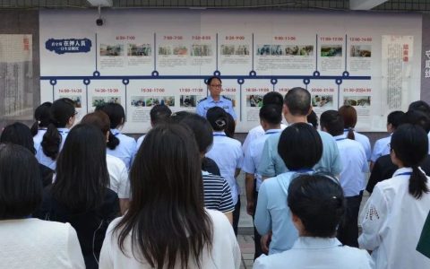 警示教育“零距离” 以案为鉴“敲警钟”：十堰市图书馆开展警示教育基地参观学习活动