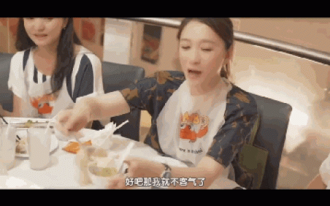 46岁李小冉和钟汉良“奉子成婚”？因太美被折磨，7年无法生育，如今真相曝光震惊众人：难怪老公给5亿随便作...