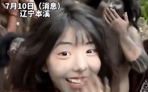 景区“美女野人”身份被扒！千万网红是刘畊宏同事，曾陷霸凌丑闻