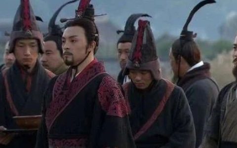 豆瓣8.7，强烈推荐这本极具深度的历史书籍，贵族社会落幕前的绝响！