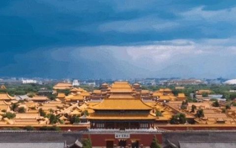 刘德华带12岁女儿逛故宫，合照全网刷屏：这才是文化自信