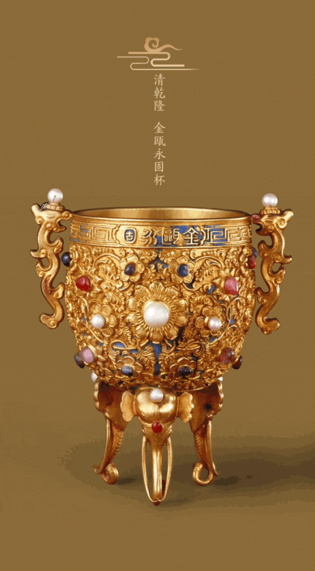 刘德华带12岁女儿逛故宫,合照全网刷屏:这才是文化自信