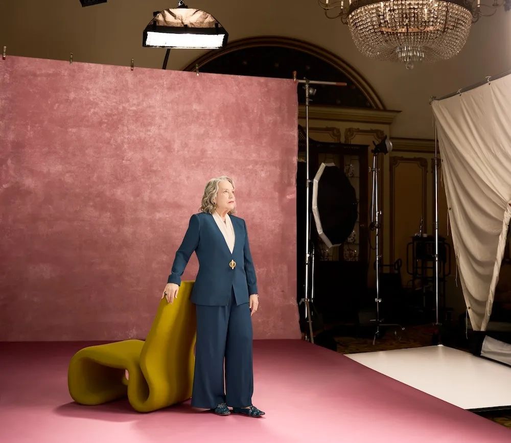 好莱坞第一恶女宣布退休！网友：再也看不到她手撕娱乐圈了