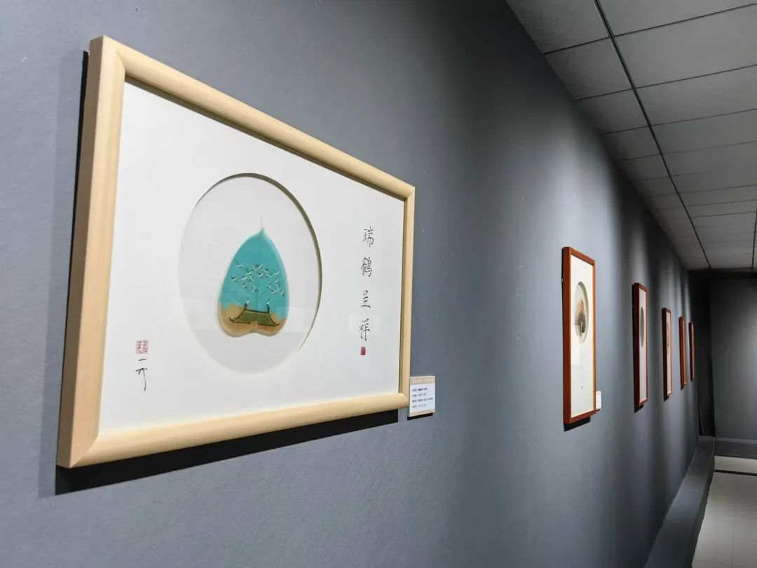 赤壁图书馆“千里江山·叶画艺术展——探索自然的脉络”活动(第二期)预告