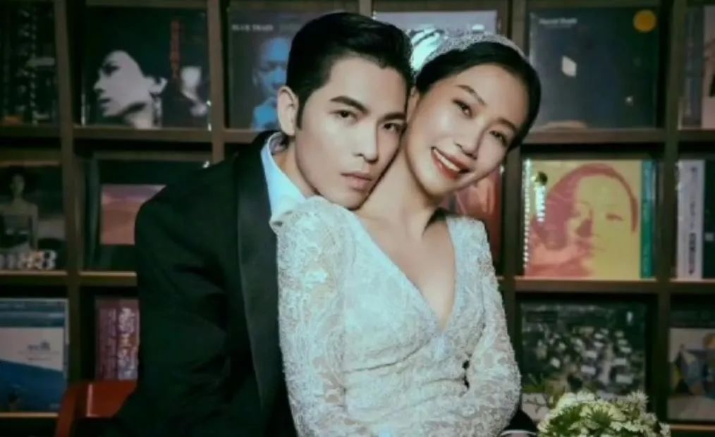 萧敬腾娶了林有慧,她前夫却出了轨