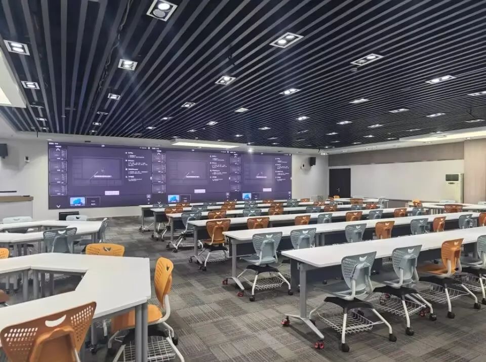 武汉大学图书馆培训预告：大语言模型、Endnote