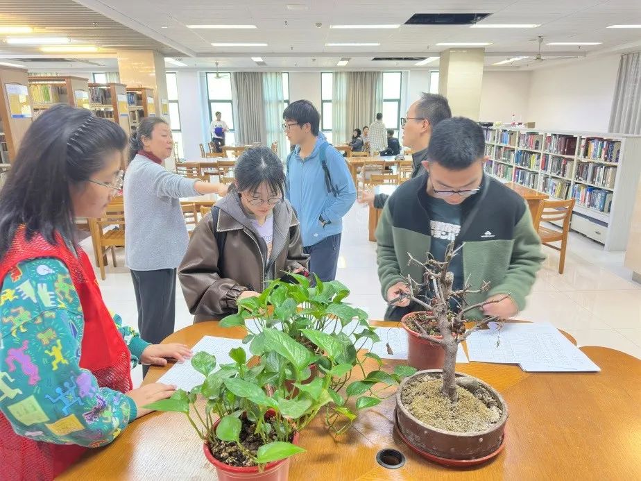 2024南京邮电大学“阅读马拉松”开赛
