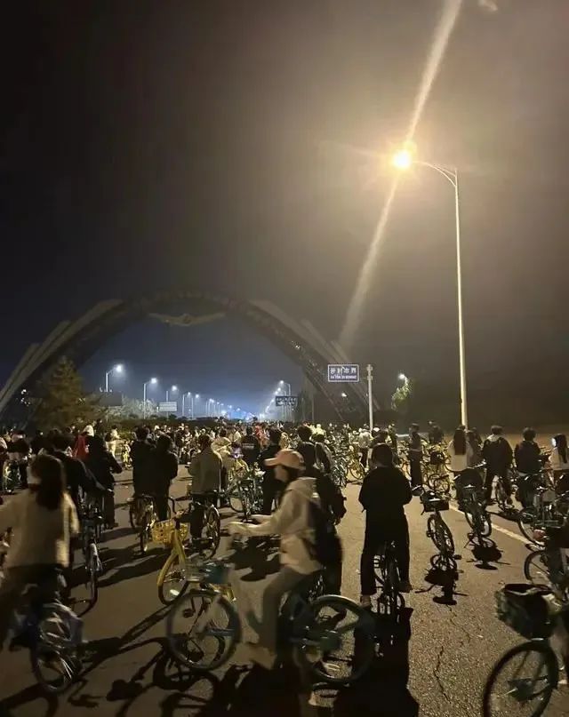 开封这是又打响了第一枪啊!