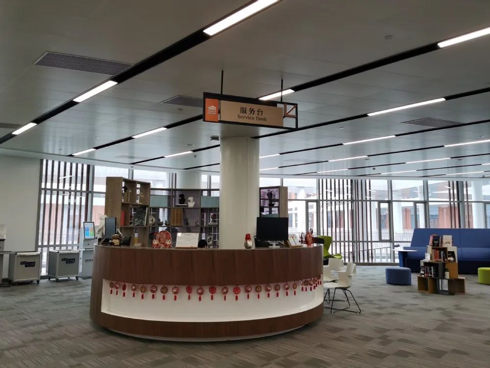 《天雨流芳：南方科技大学图书馆十年》读后感：分享理念方法经历，风格轻松活泼文艺