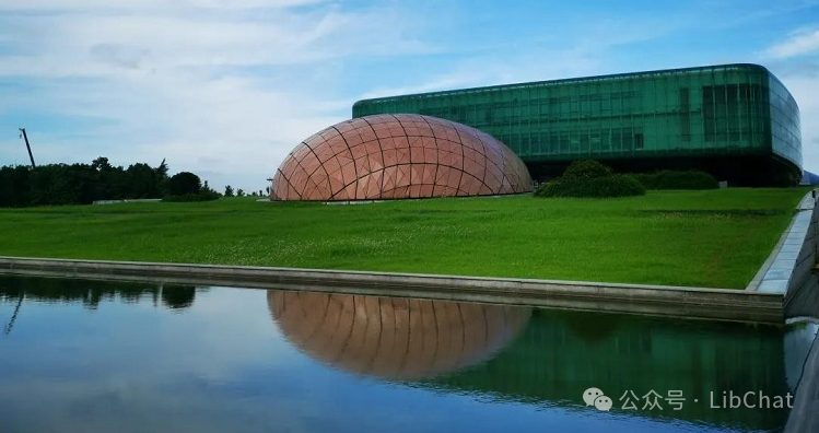 江苏省公共图书馆简介辑录