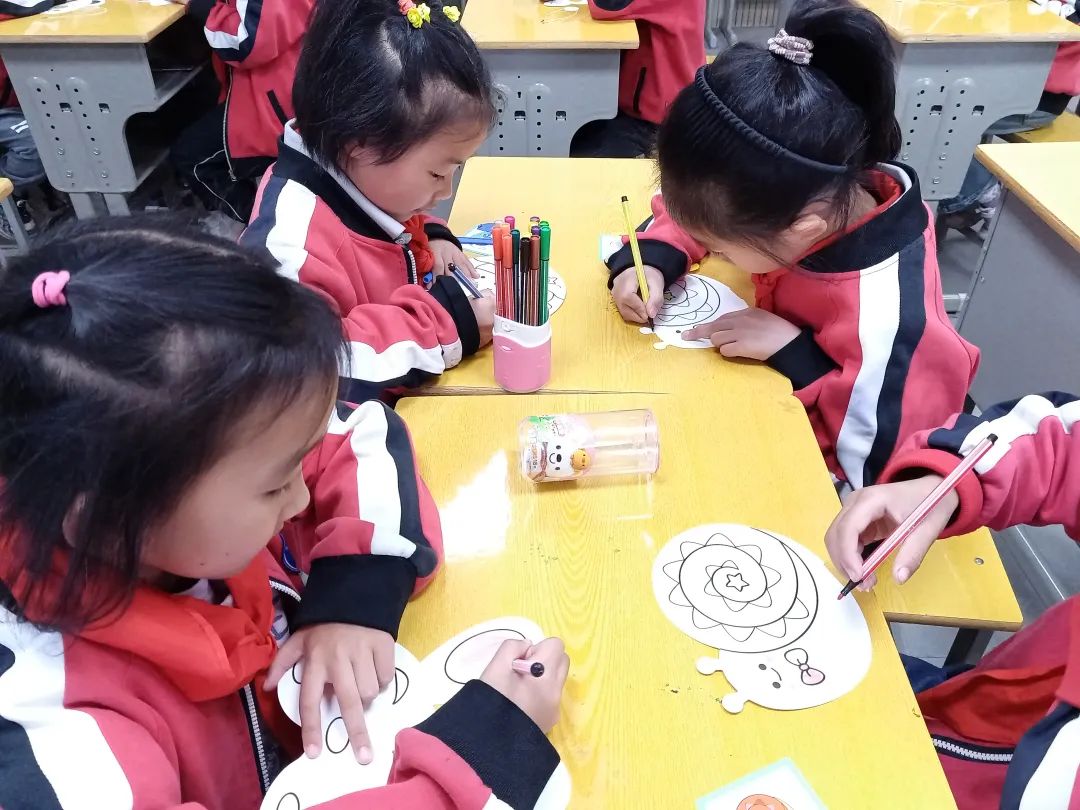 “服务零距离·书香飘万家”赤壁市图书馆开展送文化进基层活动