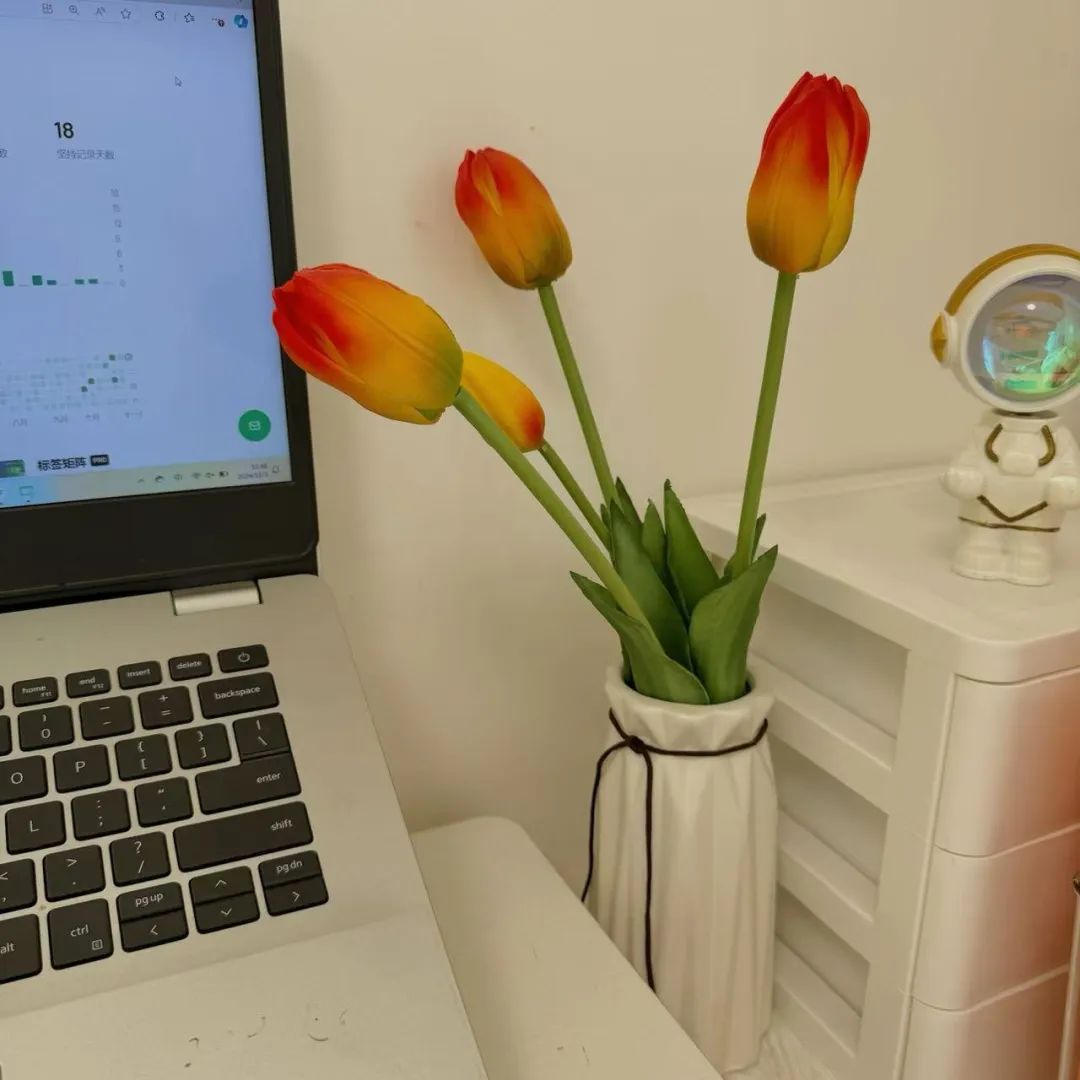 一定要大量读书，分享6个专注读书的小Tips。